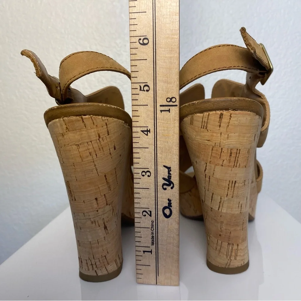 Franco Sarto Gallard Tan Leather Slingback Heels Size 7.5